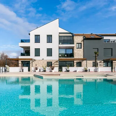 Vizula E - Karsten A6 * Medulin