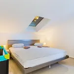 Vizula E - Karsten A6 Apartman