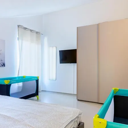 Vizula E - Karsten A6 Apartment *